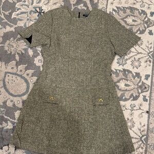 Massimo Dutti Olive Tweed Short-Sleeve Shift Dress with Gold Pocket Accents